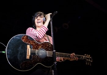 sharleen spiteri singing